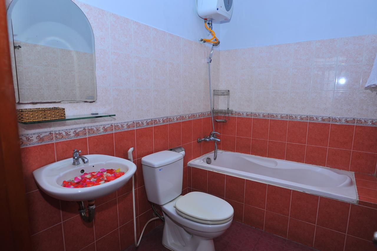 Ngan Pho Hotel Nha Trang Extérieur photo